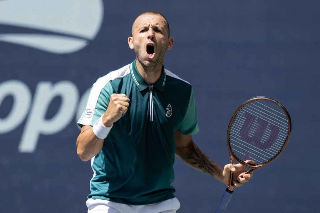 Alcaraz đi tiếp sau cuộc chiến 4 set tại US Open - 2 Alcaraz đi tiếp sau cuộc chiến 4 set tại US Open - 2