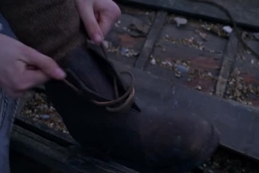 Kate Winslet và Saoirse Ronan cùng diễn xuất trong “Ammonite”