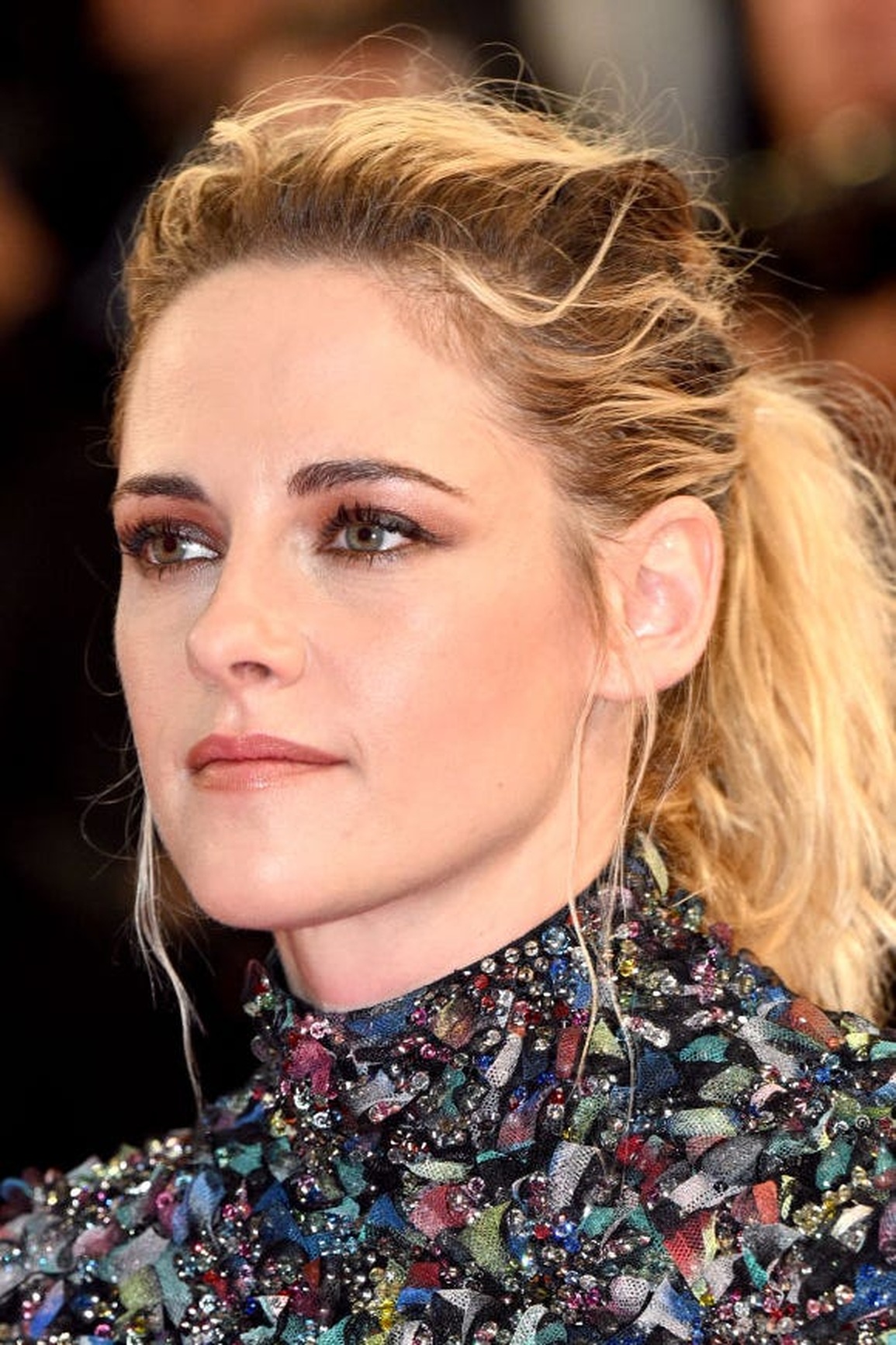 Phong cách trang điểm nhẹ nhàng, tự nhiên lên ngôi tại Cannes - 2 Phong cách trang điểm nhẹ nhàng, tự nhiên lên ngôi tại Cannes - 2