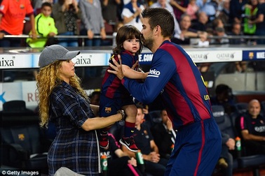 Shakira, Nadal và những CĐV đặc biệt của Siêu kinh điển