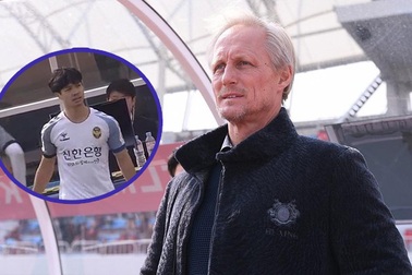 Báo Hàn Quốc chỉ trích dữ dội thầy của Công Phượng