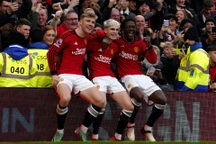 Đại thắng West Ham, Man Utd chiếm vị trí thứ 6