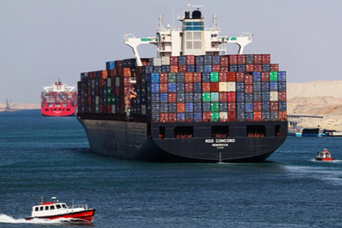 Khủng hoảng tại kênh đào Suez đe dọa kinh tế toàn cầu
