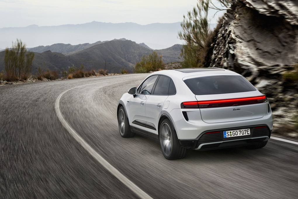 Porsche Macan EV 2024 chính thức ra mắt, bản Turbo còn nhanh hơn 911 GT3