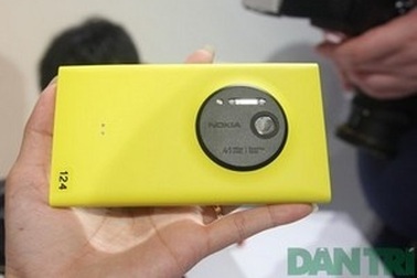 “Nokia ra mắt Lumia 1020 "siêu camera" là điểm nhấn công nghệ tuần qua