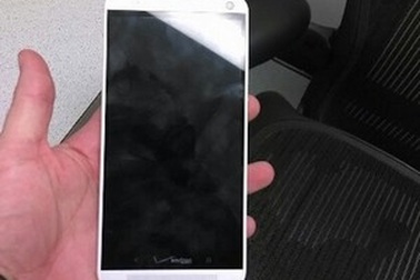 Ảnh thực tế và cấu hình chi tiết HTC One Max, ra mắt ngày 15/10