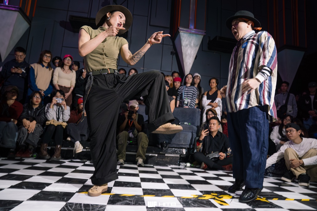 Chị đẹp Maitinhvi hạnh phúc trở lại sàn đấu, đoạt quán quân cuộc thi nhảy - 2 Chị đẹp Maitinhvi hạnh phúc trở lại sàn đấu, đoạt quán quân cuộc thi nhảy - 2