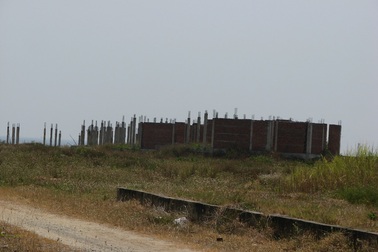 Bờ biển "vàng" Đà Nẵng tràn ngập dự án bỏ hoang