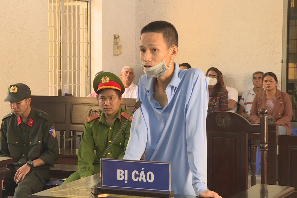 Kẻ đâm chết nghệ sĩ nổi tiếng ở Đắk Lắk nhận án chung thân - 1 Kẻ đâm chết nghệ sĩ nổi tiếng ở Đắk Lắk nhận án chung thân - 1