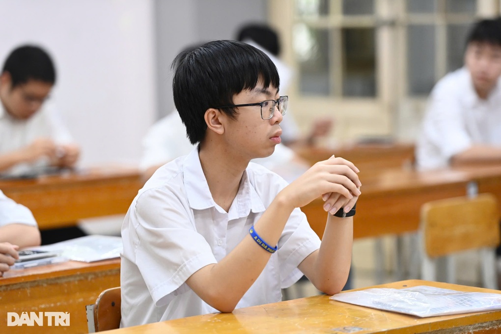 Đáp án ngữ văn thi vào lớp 10 gây tranh cãi, Sở GDĐT Hà Nội lên tiếng - 4