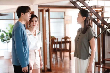 Sập bẫy “ly hôn giả", tôi trắng tay nhìn nhân tình của chồng ở nhà mình