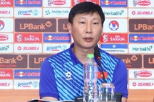 HLV Kim Sang Sik: "Tuyển Việt Nam không sợ hãi trước tuyển Nga"