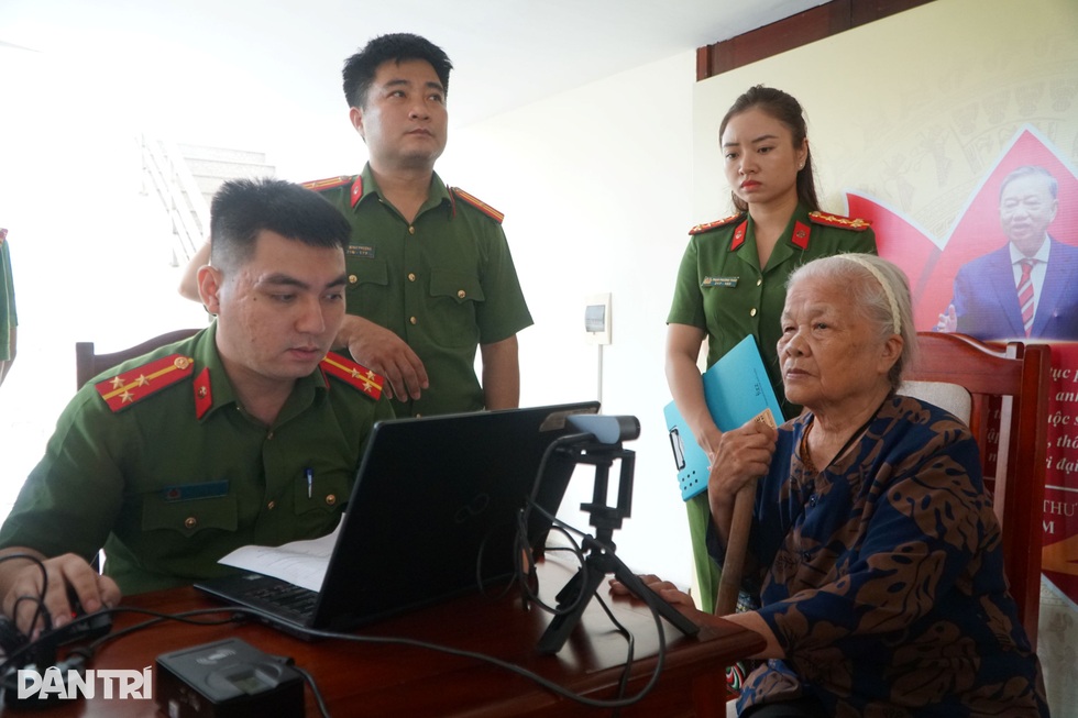 Vượt đường xa, em trai liệt sỹ mong một phép màu - 6 Vượt đường xa, em trai liệt sỹ mong một phép màu - 6