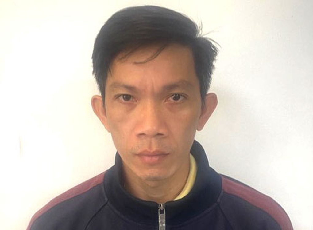 Nam kế toán lừa gần 500 triệu đồng của bệnh viện ở TPHCM - 1 Nam kế toán lừa gần 500 triệu đồng của bệnh viện ở TPHCM - 1