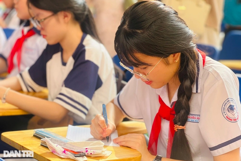 Học 2 buổi/ngày như Tổng Bí thư chỉ đạo để giảm dạy thêm, học thêm tràn lan - 2 Học 2 buổi/ngày như Tổng Bí thư chỉ đạo để giảm dạy thêm, học thêm tràn lan - 2