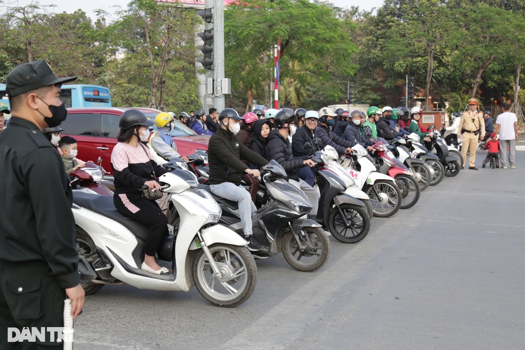 Cục CSGT: Tăng mức xử phạt đã nâng cao ý thức người tham gia giao thông - 1