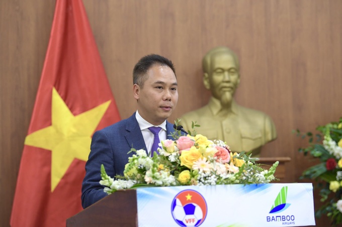 Bamboo Airways là Nhà tài trợ vận chuyển cho toàn bộ các Đội tuyển bóng đá Quốc gia Việt Nam trong 3 năm - Ảnh 4. Bamboo Airways là Nhà tài trợ vận chuyển cho toàn bộ các Đội tuyển bóng đá Quốc gia Việt Nam trong 3 năm - Ảnh 4.