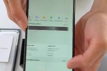 Mở hộp i 18 Pro Max có thiết kế giống hệt iPhone 14 Pro Max