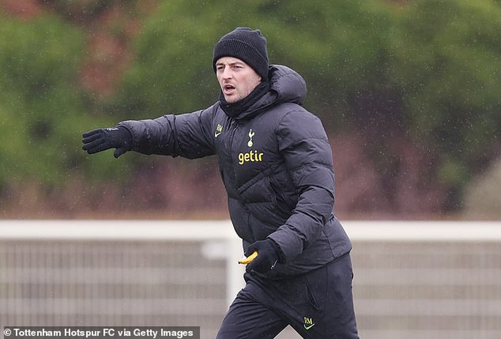 Hoảng loạn vì thua 1-6, Tottenham sa thải HLV thứ hai ở mùa này - 2 Hoảng loạn vì thua 1-6, Tottenham sa thải HLV thứ hai ở mùa này - 2