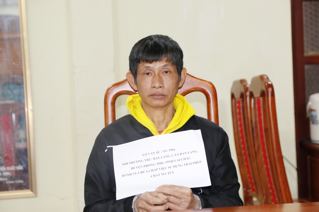Vụ giết tài xế xe ôm ở Lai Châu: Khởi tố thêm một bị can - 1 Vụ giết tài xế xe ôm ở Lai Châu: Khởi tố thêm một bị can - 1