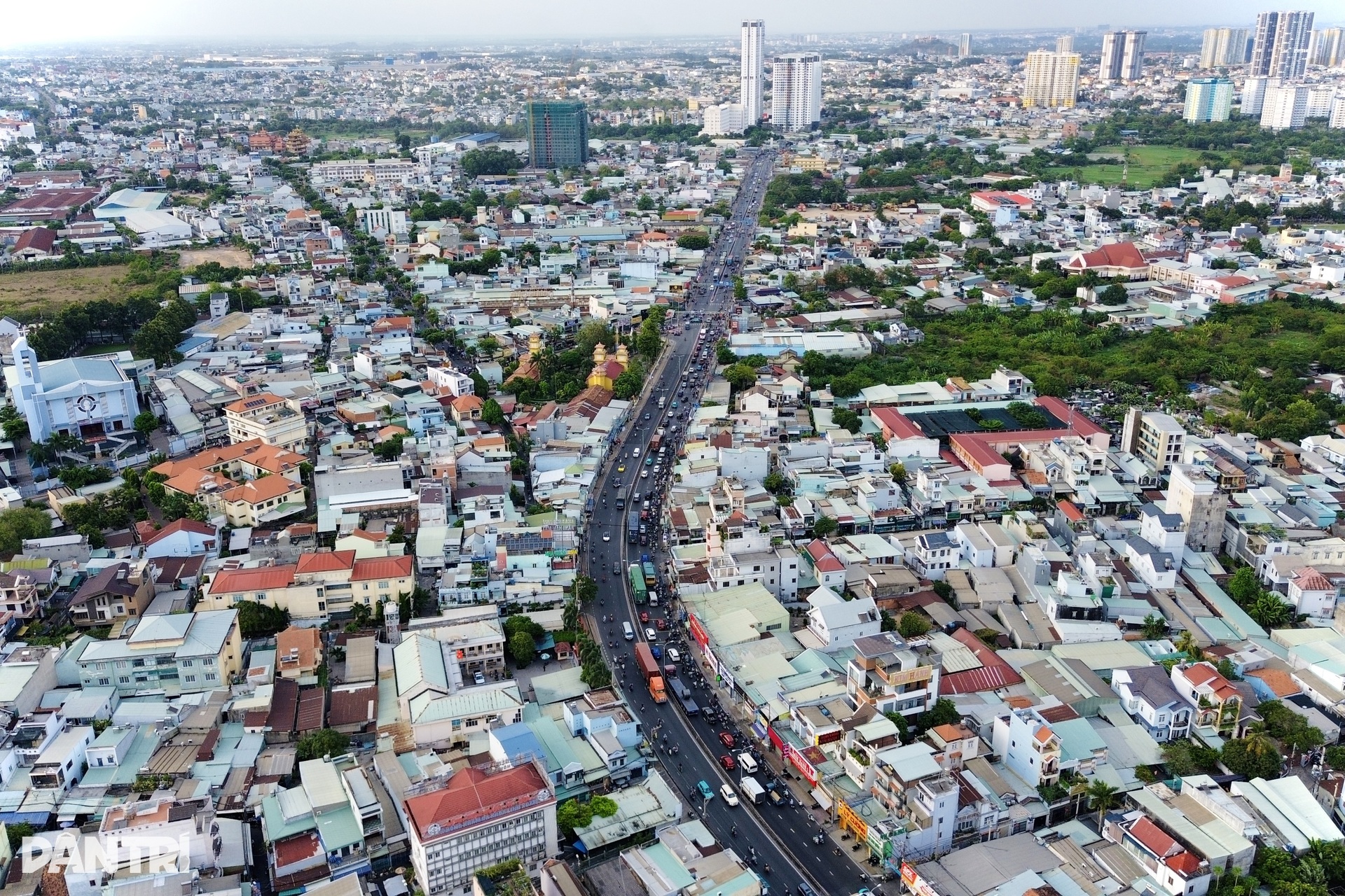 Hiện trạng nút giao cửa ngõ TPHCM chờ ngày mở rộng - 9 Hiện trạng nút giao cửa ngõ TPHCM chờ ngày mở rộng - 9