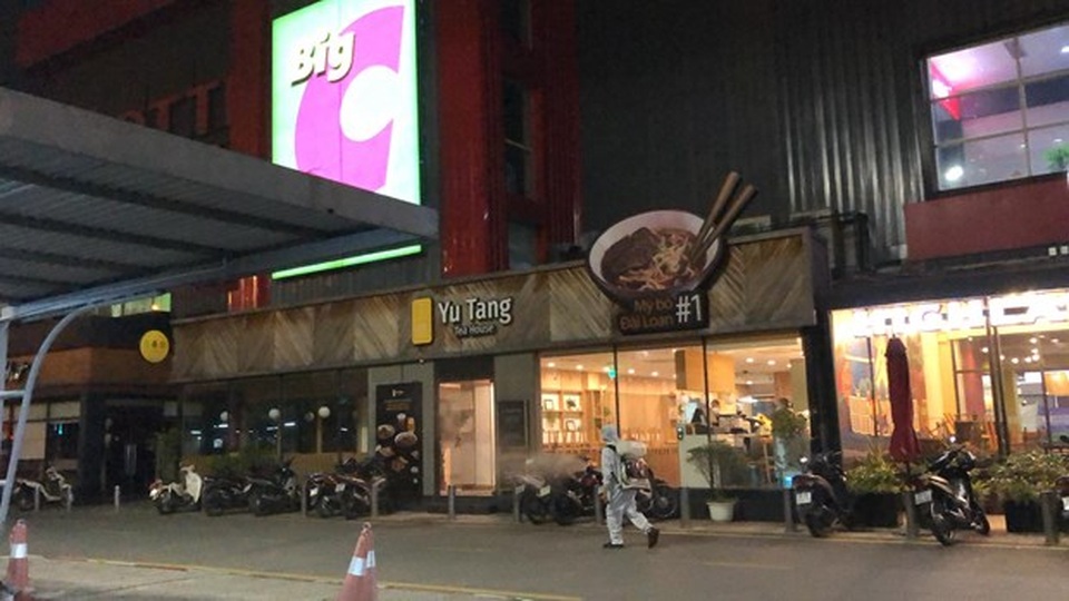 Hà Nội: Đóng cửa tạm thời siêu thị BigC Thăng Long từ ngày 25/5 - 1 Hà Nội: Đóng cửa tạm thời siêu thị BigC Thăng Long từ ngày 25/5 - 1