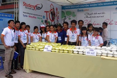 Cụm thi Đồng Tháp lập “đội hình cùng bạn đi thi”…