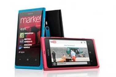 Đánh giá điện thoại Lumia 800 cao cấp của Nokia