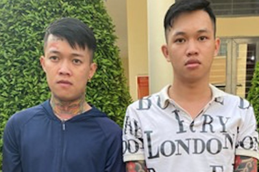 Bắt ma túy, phát hiện đường dây làm giấy tờ giả quy mô "khủng"