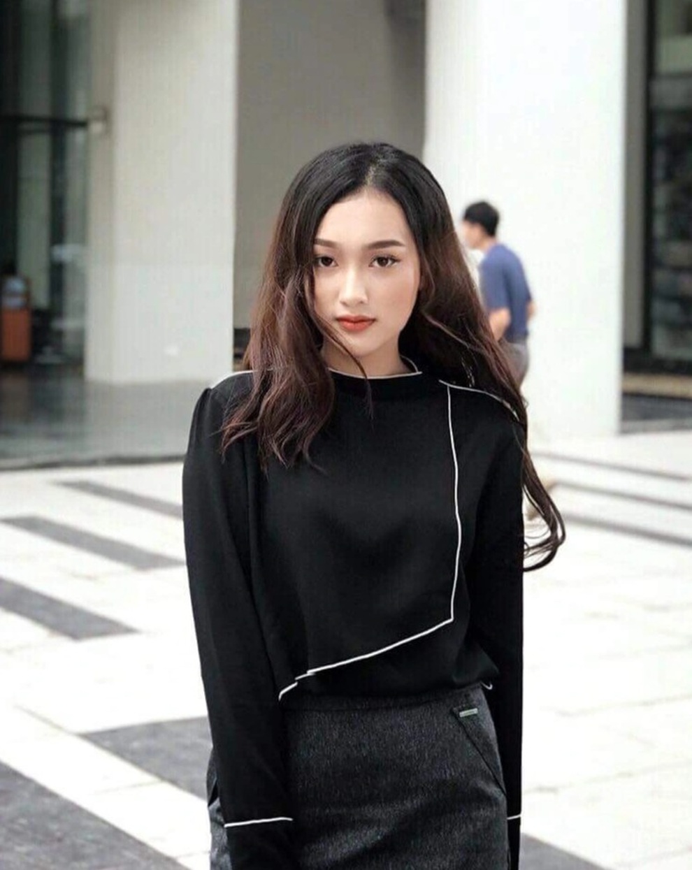 Nữ MC gợi cảm tin tưởng đội tuyển Pháp sẽ vô địch EURO 2020 - 4 Nữ MC gợi cảm tin tưởng đội tuyển Pháp sẽ vô địch EURO 2020 - 4