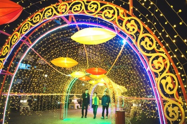 Lễ hội ánh sáng mang phong cách Nhật Bản giữa lòng thành phố biển Hạ Long