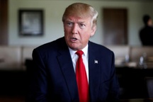 Ông Trump cảnh báo áp thuế hơn 60% với hàng Trung Quốc nếu tái đắc cử