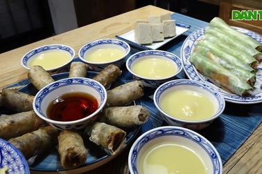 Dịch vụ đặt mâm cỗ cúng rằm online "lên ngôi" giữa mùa dịch