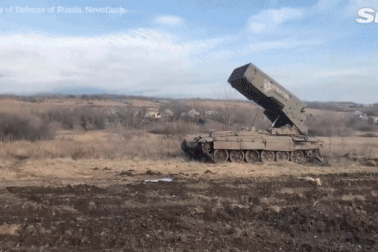 Nga điều pháo phản lực "hỏa thần nhiệt áp" tấn công các mục tiêu Ukraine