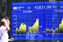 Ông Trump hoãn áp thuế 90 ngày, chứng khoán châu Á đồng loạt khởi sắc