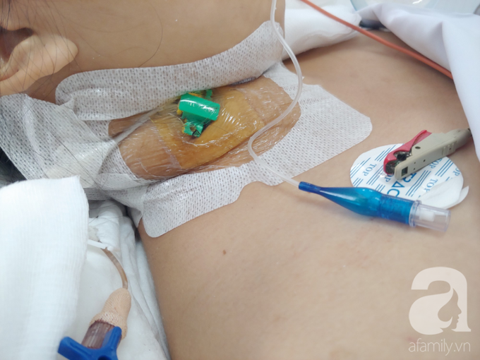 Thương tâm: Sản phụ ngưng tim nguy kịch lúc lâm bồn, chồng uất nghẹn tìm 400 triệu để vợ về nhìn mặt con đầu lòng - Ảnh 5. Thương tâm: Sản phụ ngưng tim nguy kịch lúc lâm bồn, chồng uất nghẹn tìm 400 triệu để vợ về nhìn mặt con đầu lòng - Ảnh 5.