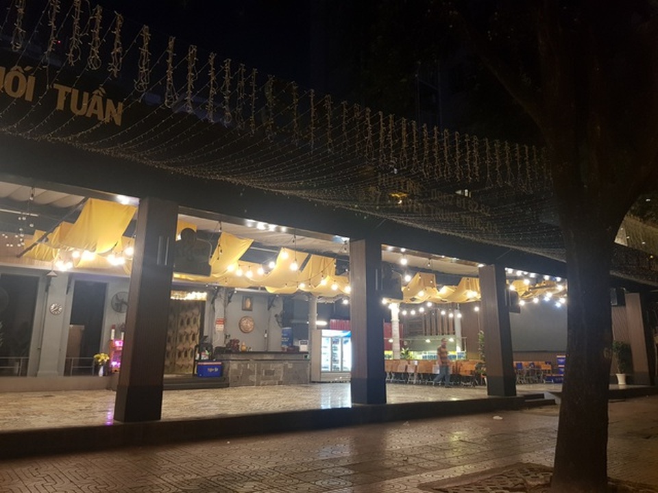 TPHCM dừng hoạt động karaoke, quán nhậu từ 28 Tết - 1 TPHCM dừng hoạt động karaoke, quán nhậu từ 28 Tết - 1