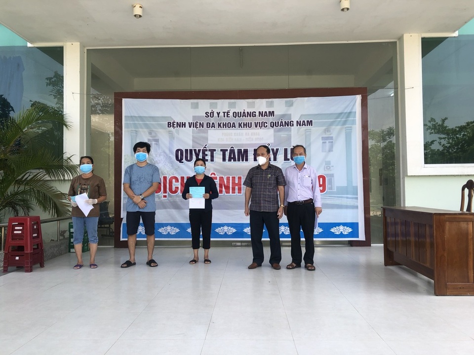 Thêm 7 bệnh nhân mắc Covid-19 ở Quảng Nam ra viện - 1 Thêm 7 bệnh nhân mắc Covid-19 ở Quảng Nam ra viện - 1