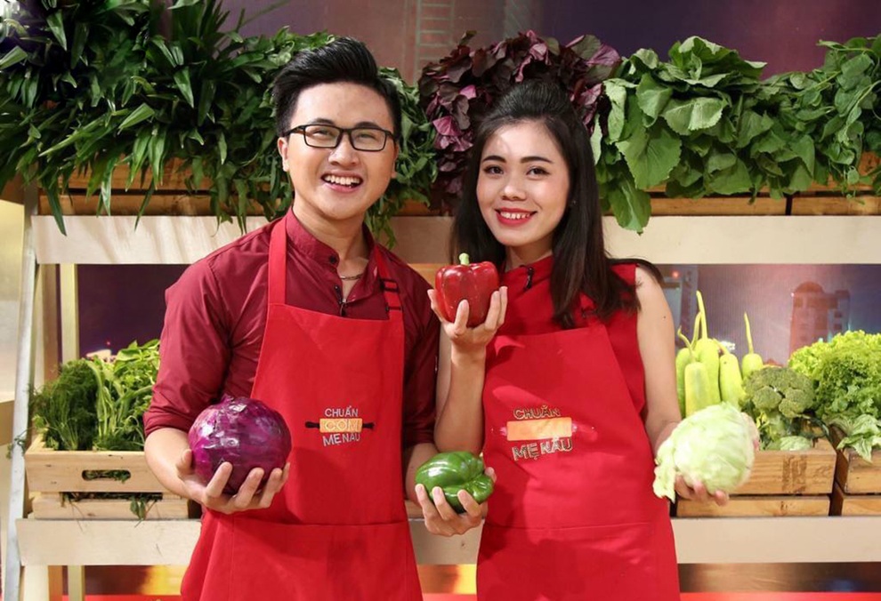 Nữ giảng viên xinh đẹp, đa tài từ làm MC, diễn xuất tới sáng tác âm nhạc - 3 Nữ giảng viên xinh đẹp, đa tài từ làm MC, diễn xuất tới sáng tác âm nhạc - 3