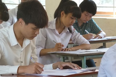 Hưng Yên: 15 Hội đồng “trắng” thí sinh thi Sử