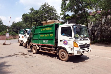 Bãi rác Nam Sơn mở cửa trở lại sau cuộc đối thoại của lãnh đạo Hà Nội