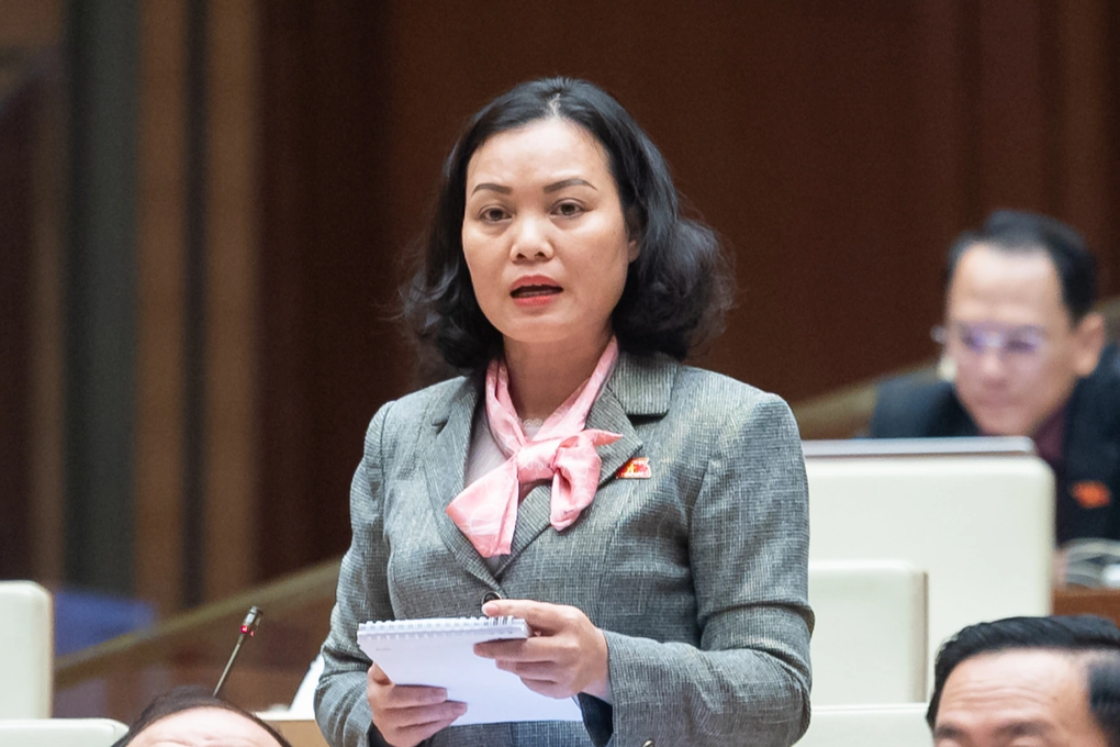 Không cần rượu, có anh nghĩ đến vợ đã tim đập chân run không lái được xe - 1 Không cần rượu, có anh nghĩ đến vợ đã tim đập chân run không lái được xe - 1