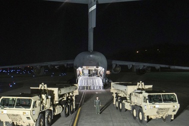 Ẩn ý của Moon Jae-in sau lệnh điều tra THAAD