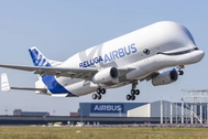 Vượt mặt đối thủ Boeing nhưng Airbus vẫn đối mặt thách thức lớn