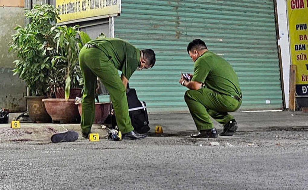 Bắt tạm giam thanh niên đâm chết người đàn ông chạy Vespa ở TPHCM - 1 Bắt tạm giam thanh niên đâm chết người đàn ông chạy Vespa ở TPHCM - 1