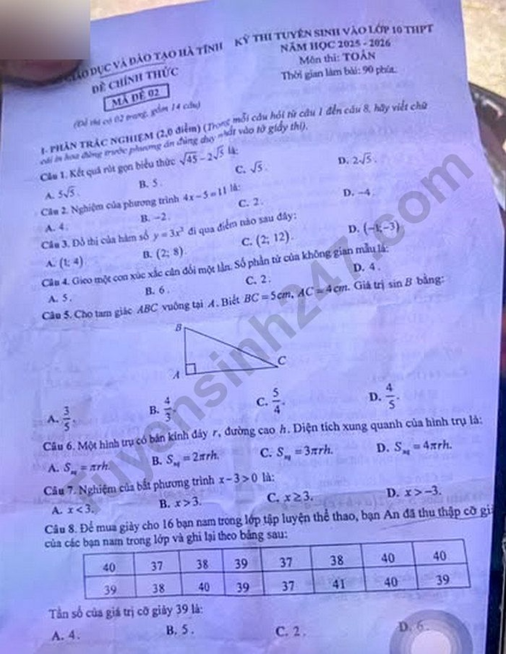 Đề thi và đáp án môn toán vào lớp 10 tỉnh Hà Tĩnh năm 2025 - 1 Đề thi và đáp án môn toán vào lớp 10 tỉnh Hà Tĩnh năm 2025 - 1