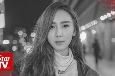 Nữ nghệ sĩ trẻ qua đời vì xe hơi đâm vào gốc cây