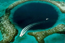 Phát hiện hố xanh sâu nhất thế giới, đánh bại Hố Rồng ở Biển Đông