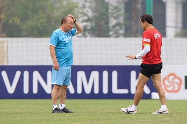 U23 Việt Nam vắng 20 cầu thủ, chờ đấu U20 Hàn Quốc