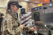 Hơn 50% cử nhân Mỹ ra trường làm công việc chân tay